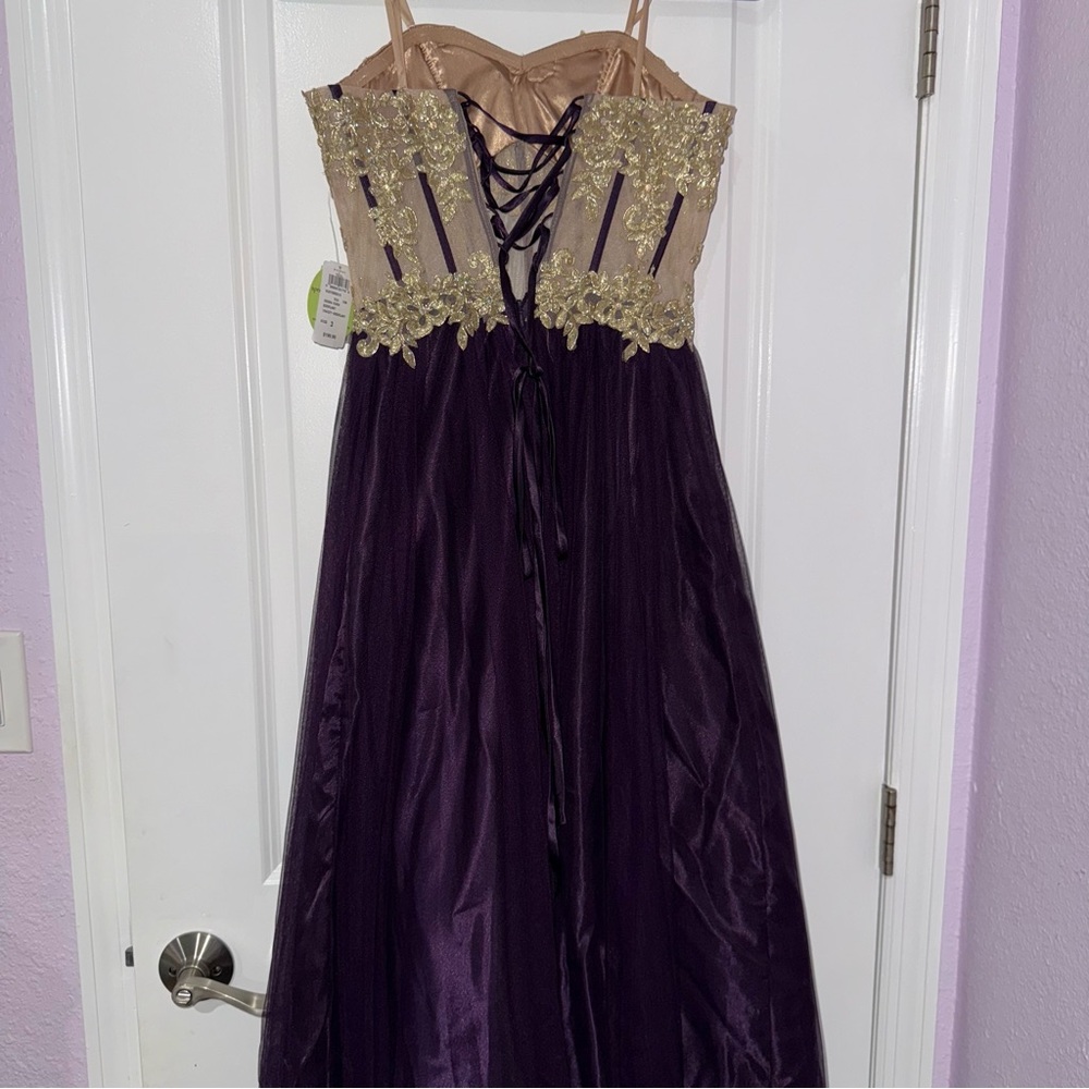 Windsor Dress - Gold Bustier Eggplant Prom Dress - Picture 9 of 9